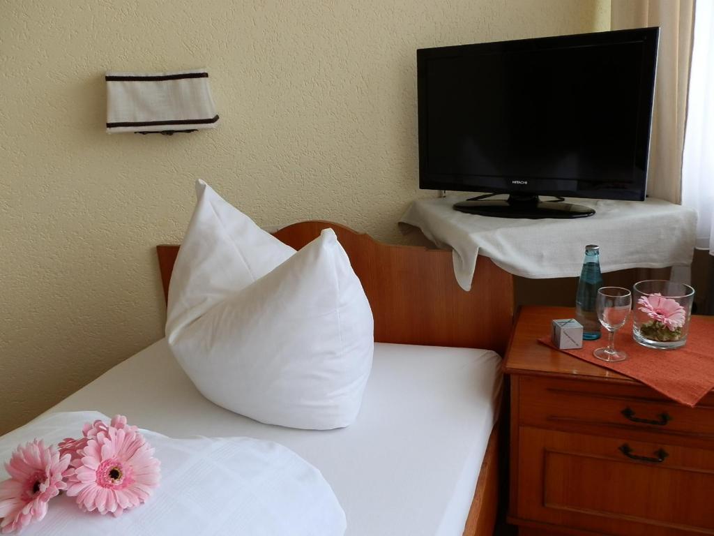 Landhotel Loewen Blumberg Dış mekan fotoğraf